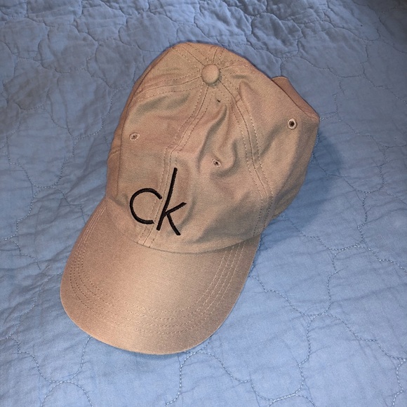 Calvin Klein Accessories - New! Calvin Klein gray baseball cap